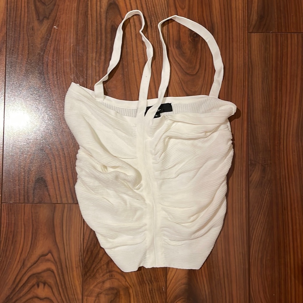LULUS TOP